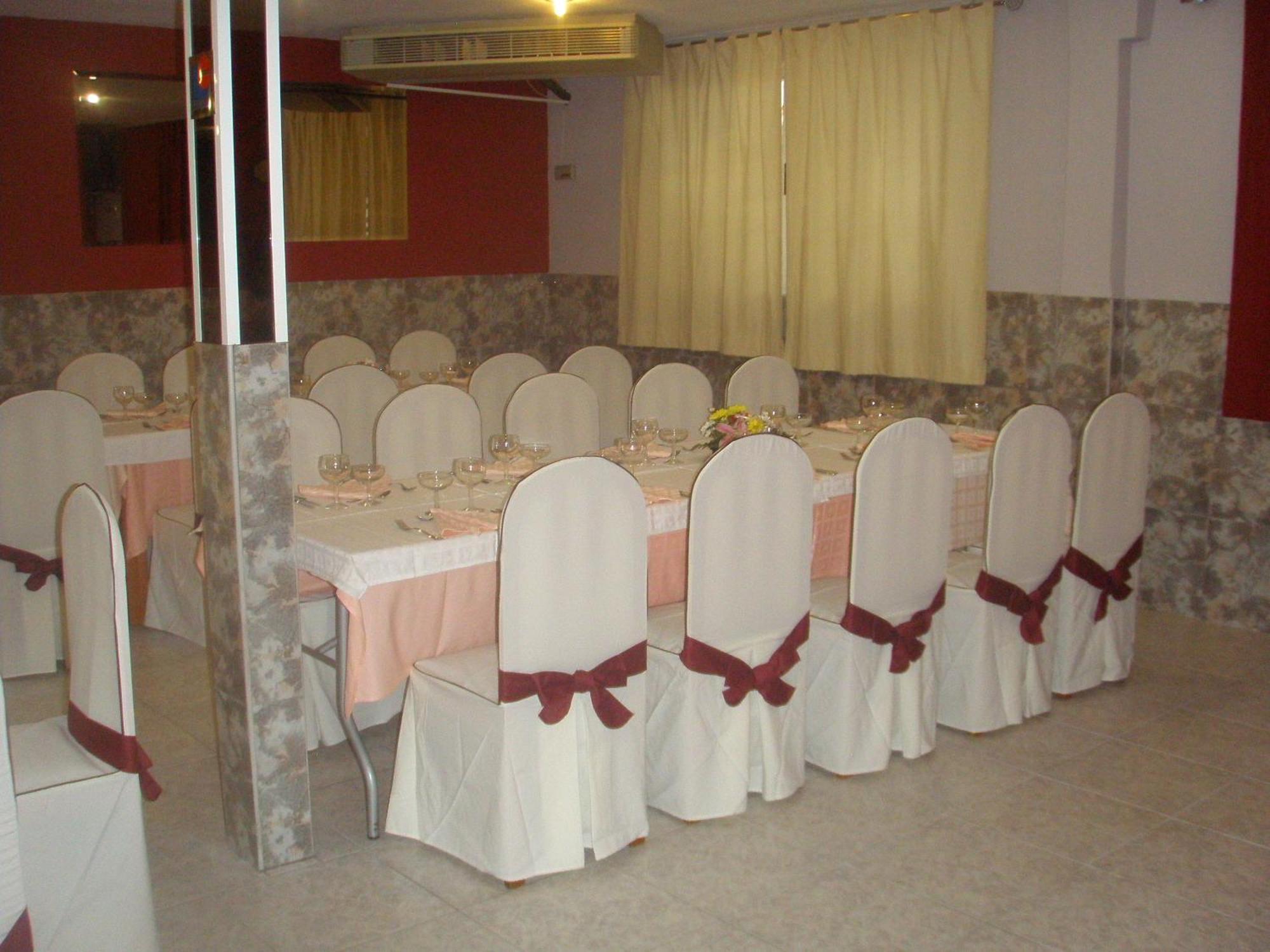Hostal Mays Numancia de la Sagra Exterior photo