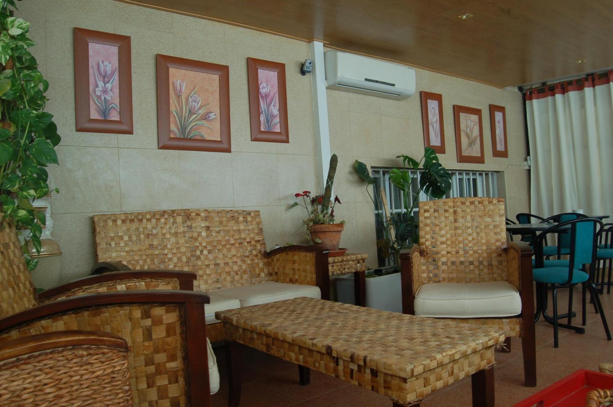 Hostal Mays Numancia de la Sagra Exterior photo